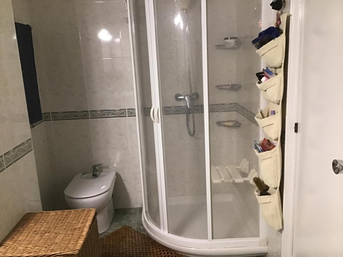 Superviews, Parking 24H Vigilado Incluido Y Netflix En Habitacion Independiente Con Bano Privado En Apartamento Particular, Francais&English Bilbao Kültér fotó